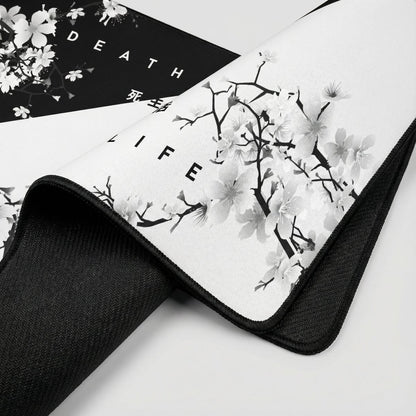 Life & Death Muismat